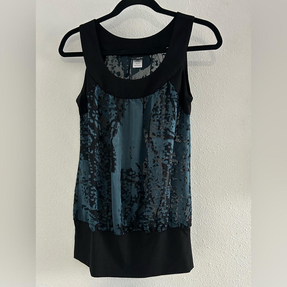 Daytrip Blue and Black Patterned Tank Top Size Medium